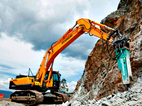 The Suggested Types of Back Hoe Attachments